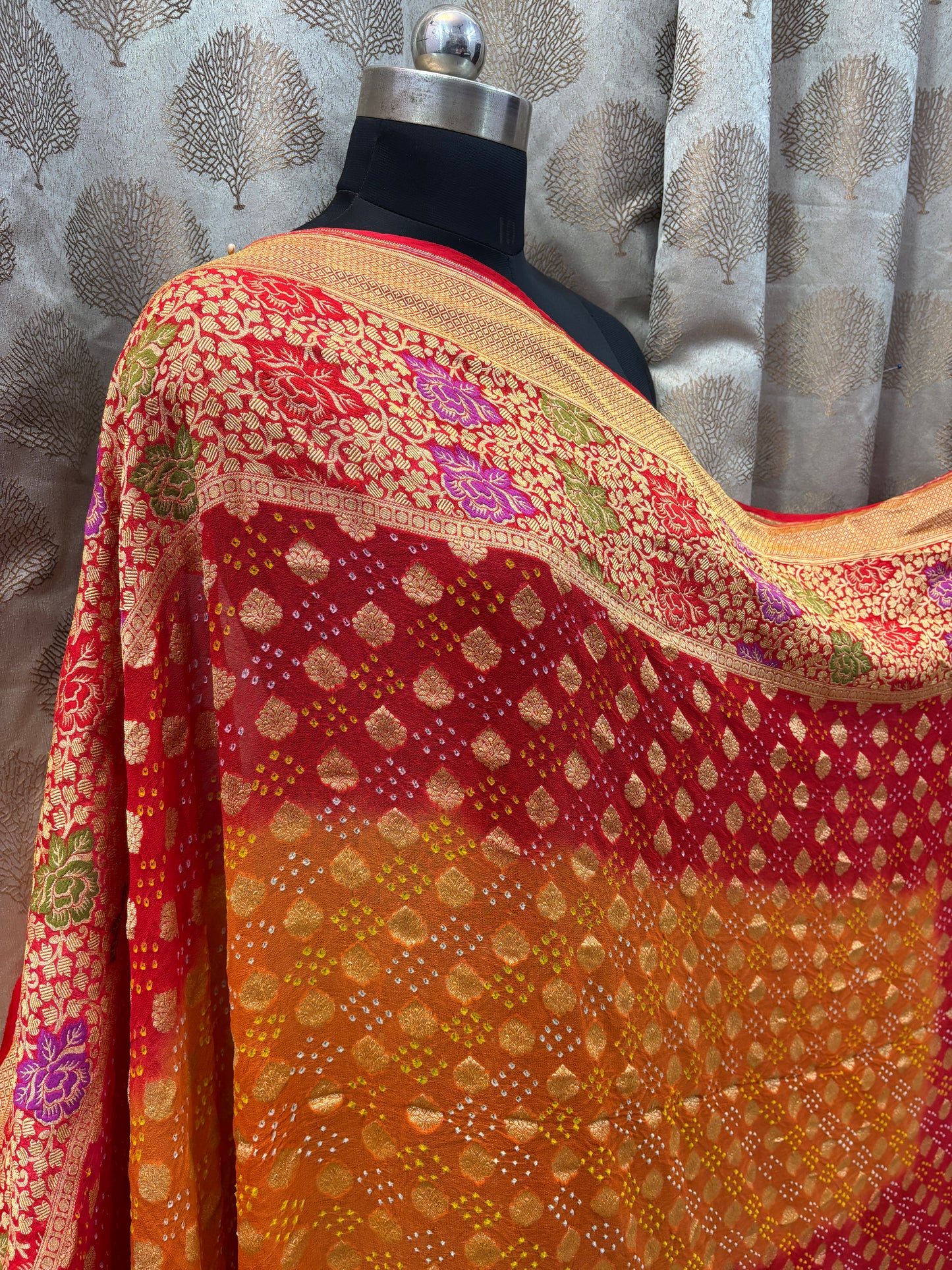 Banarasi Handloom pure Bandhej Georgette saree