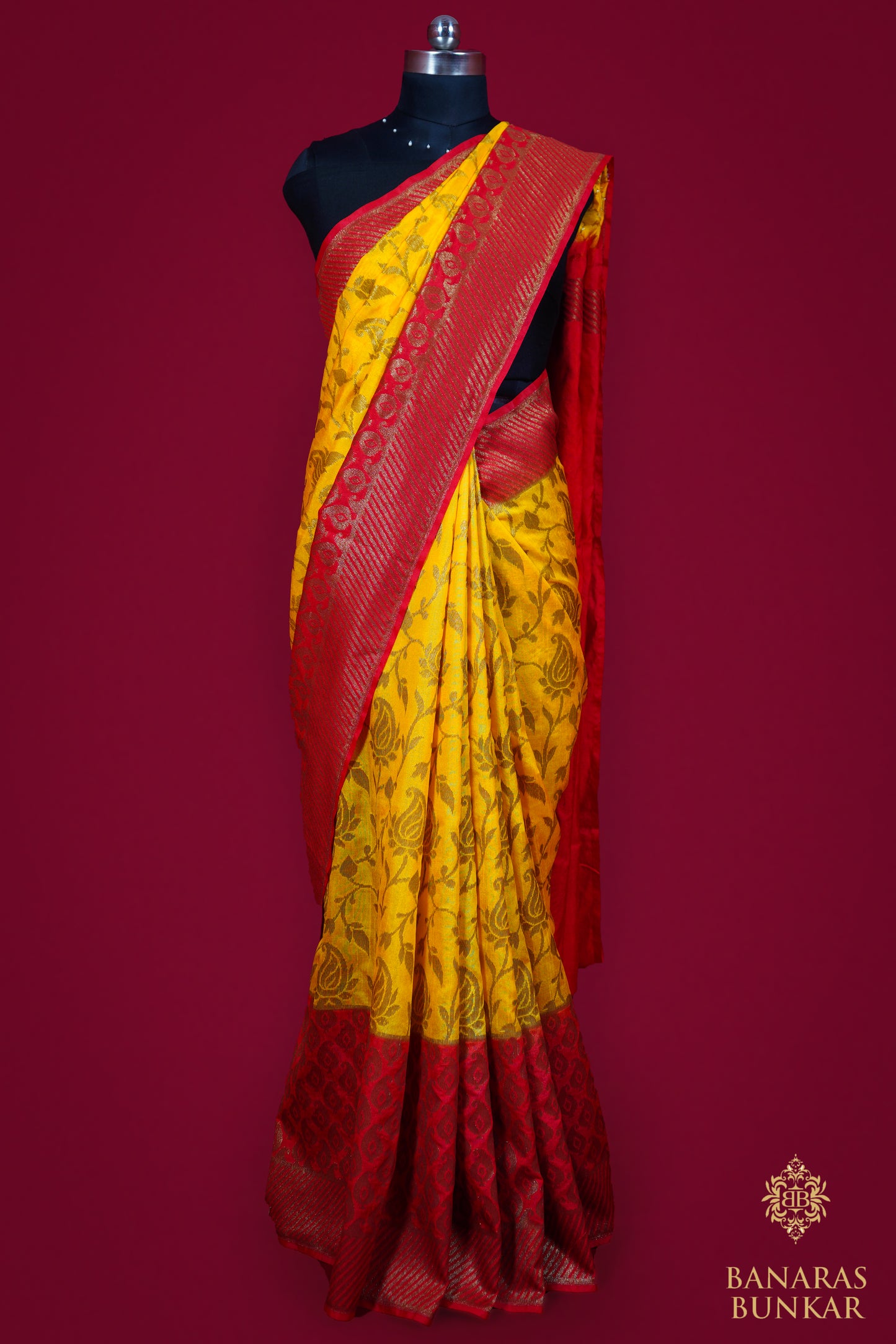 Banarasi Semi Dupion silk Flower Jaal Buta with Skirt Border Pattern