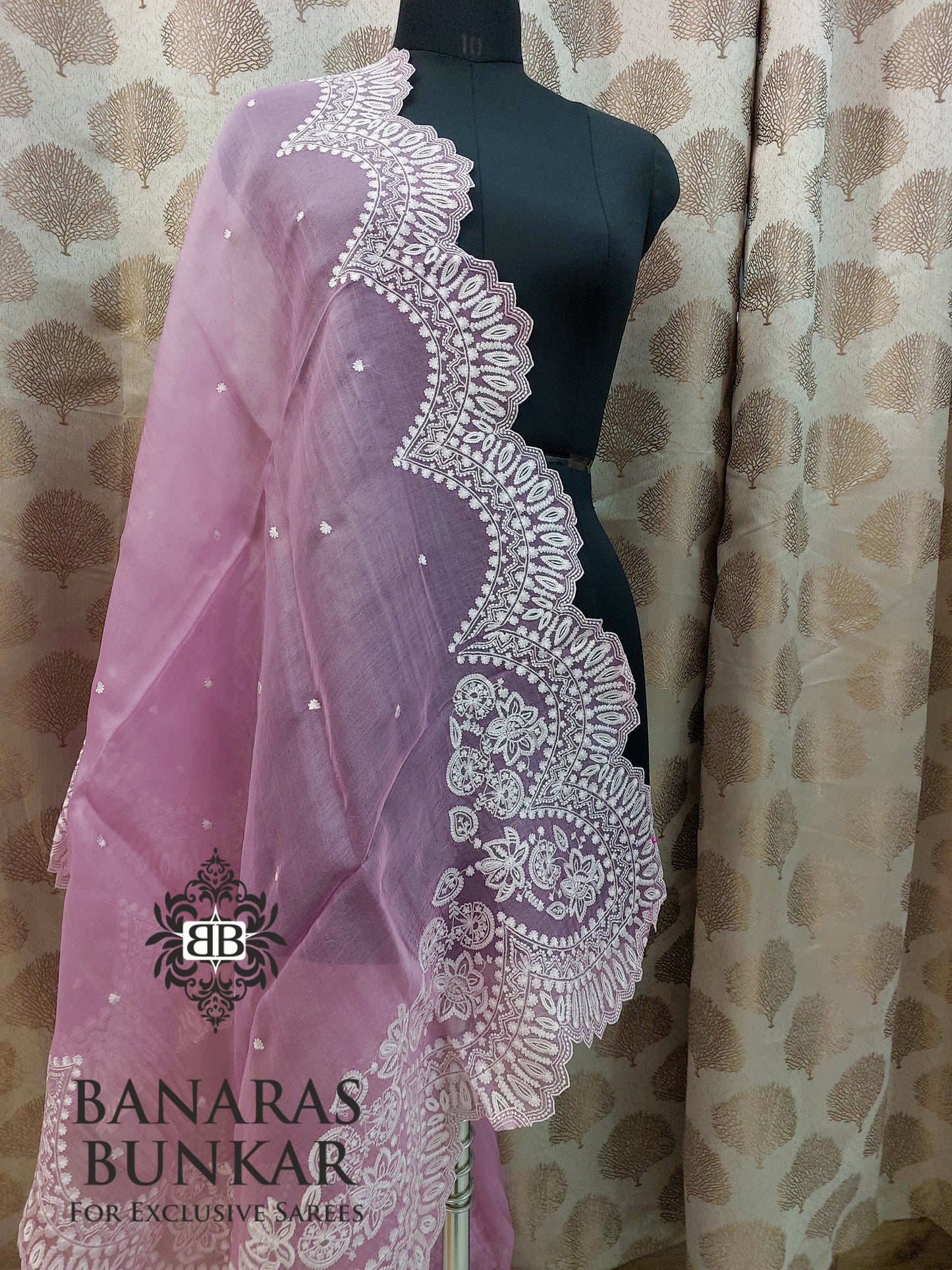 Banarasi pure chikenkari Organza silk dupatta - pink