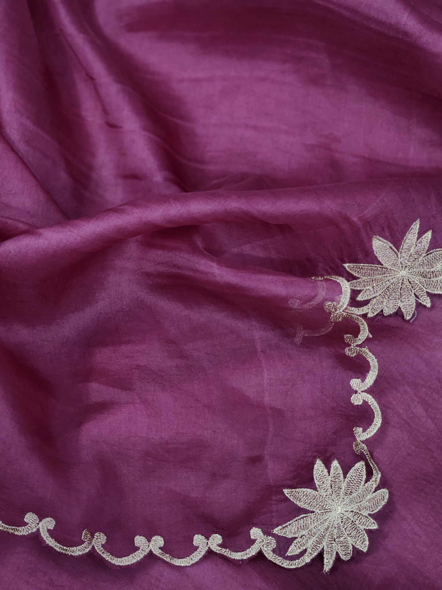 Banarasi pure chickenkari organza silk saree