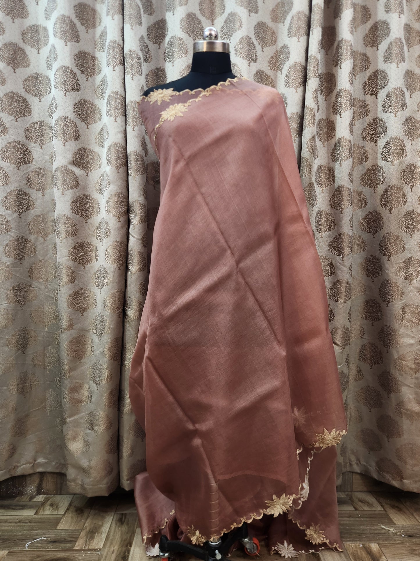 Banarasi pure chickenkari organza silk saree