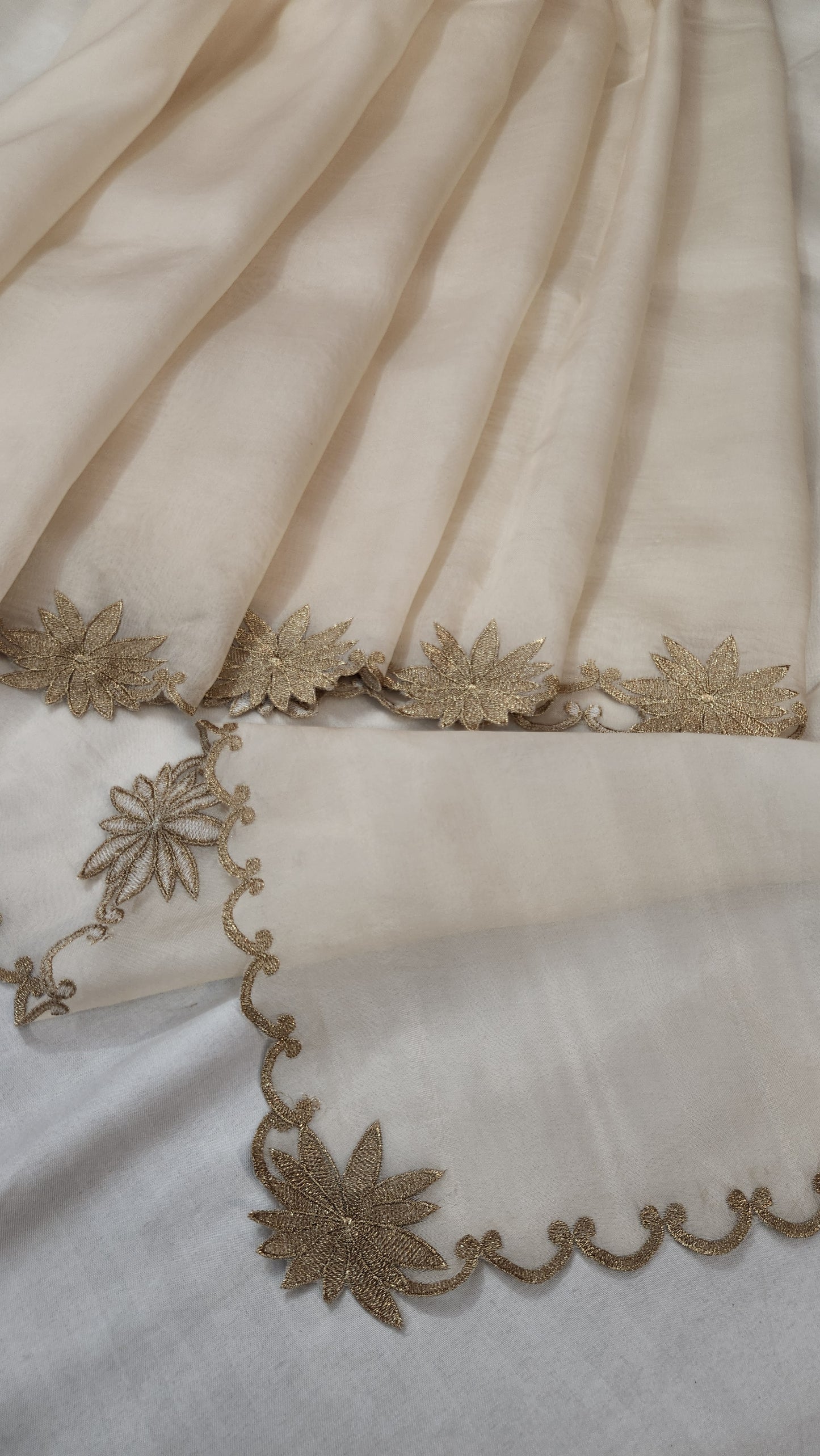 Banarasi pure chickenkari organza silk saree