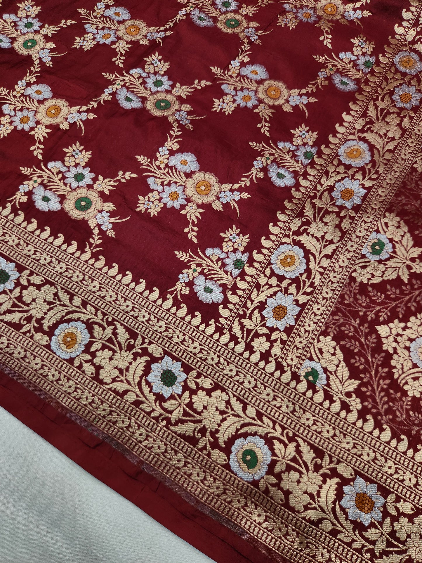 Banarasi handloom pure upada katan silk saree - Dark Maroon