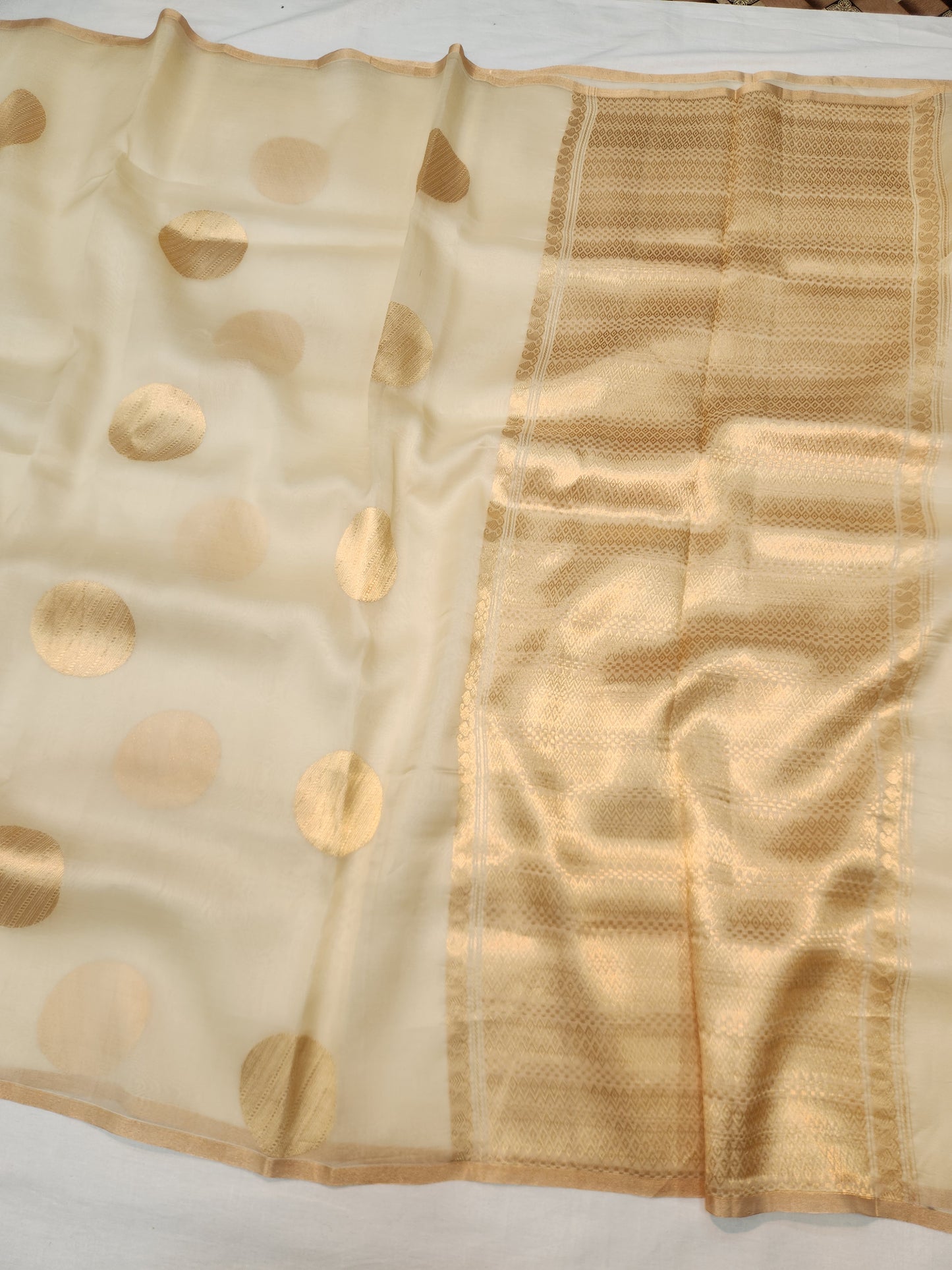 Banarasi Handloom pure kaduwa kora silk saree Handwoven - off white