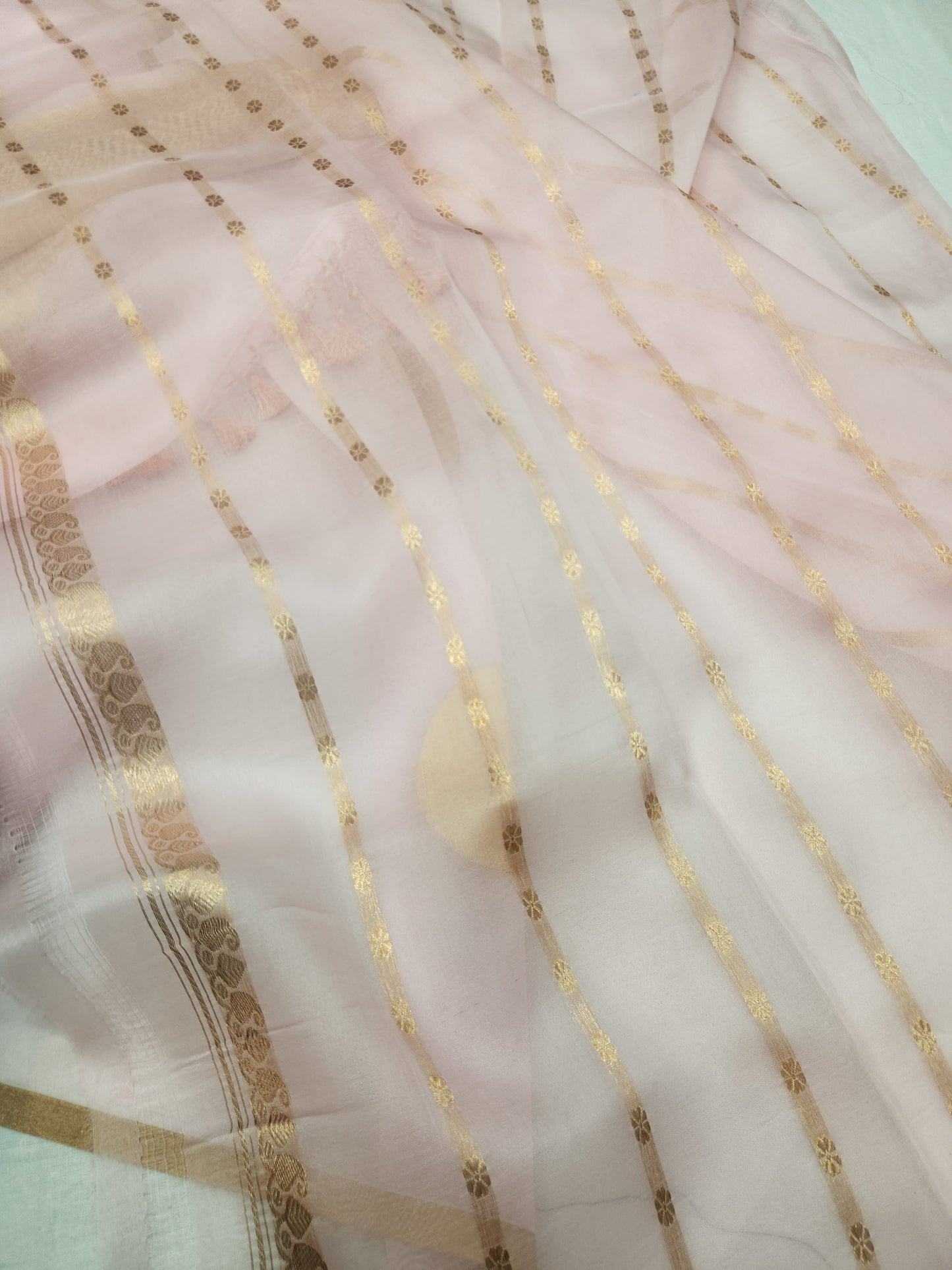 Banarasi Handloom pure kaduwa kora silk saree HandWoven - Light Pink