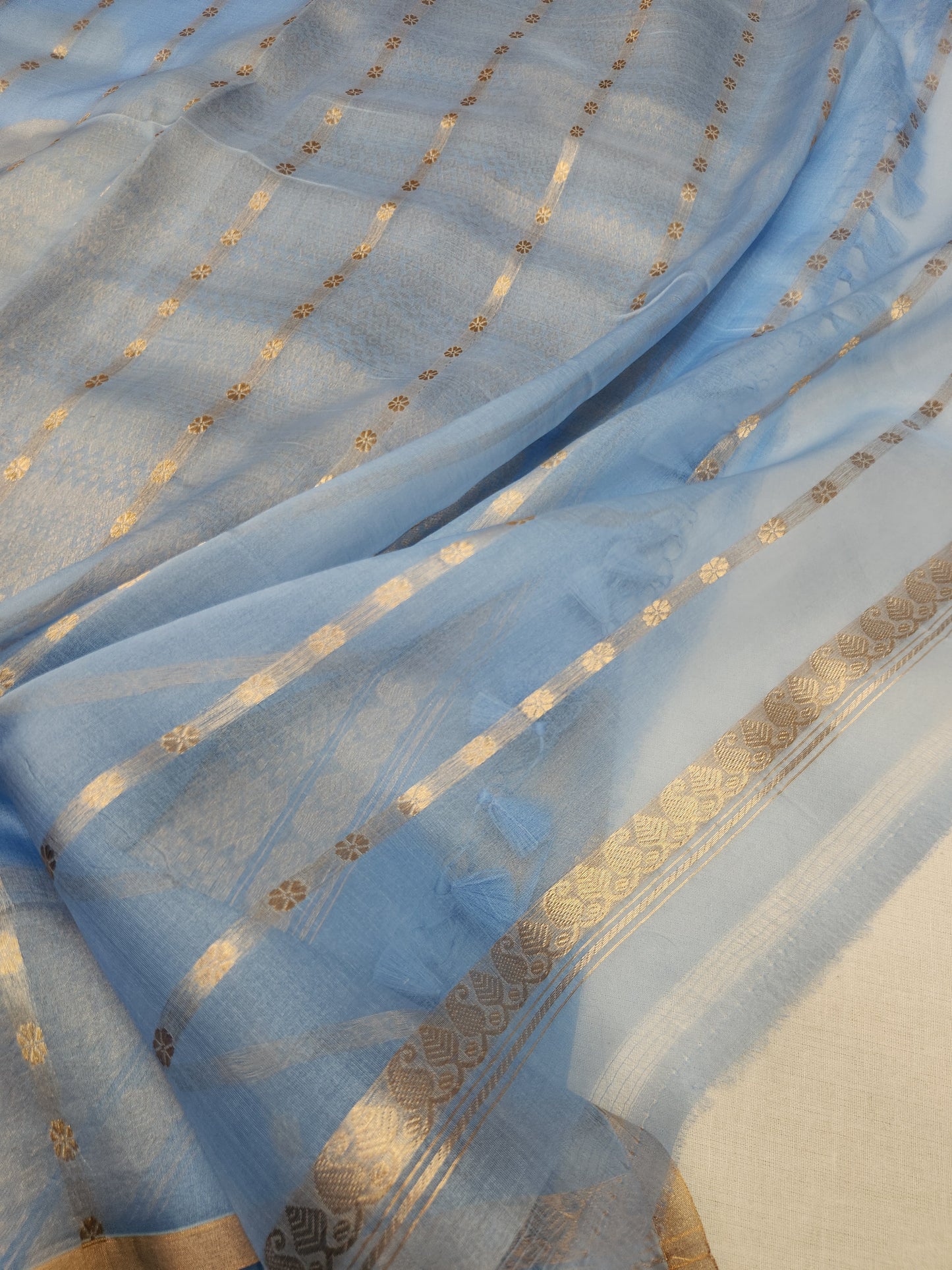 Banarasi Handloom pure kaduwa kora silk saree HandWoven - Light sky blue
