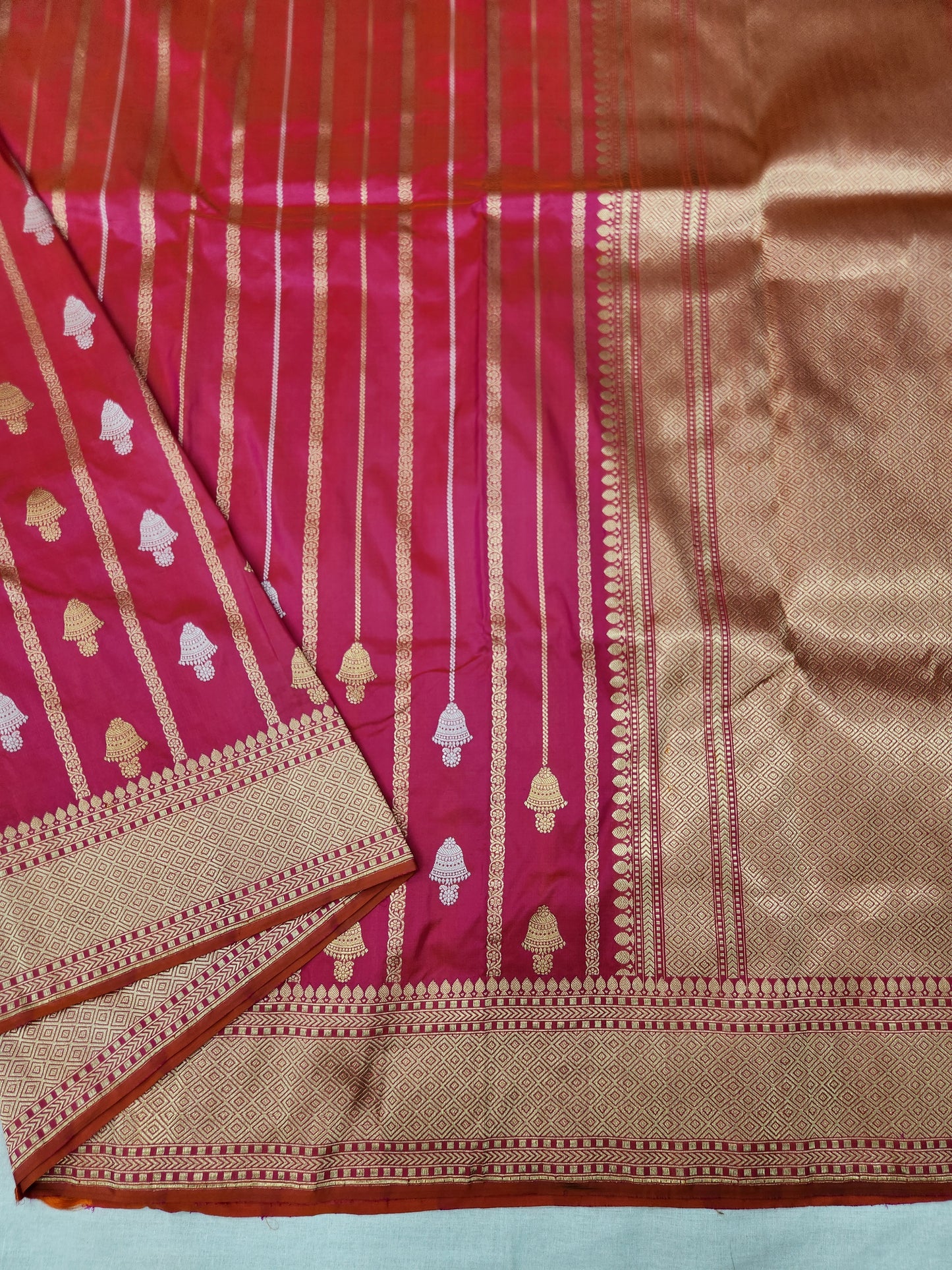 Banarasi Handloom pure kaduwa katan silk saree HandWoven - cross pink & orange