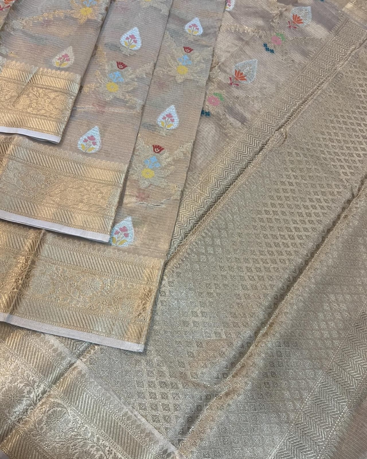 Banarasi pure Tissue Silk Saree chokdi & Meena Buta design - gold