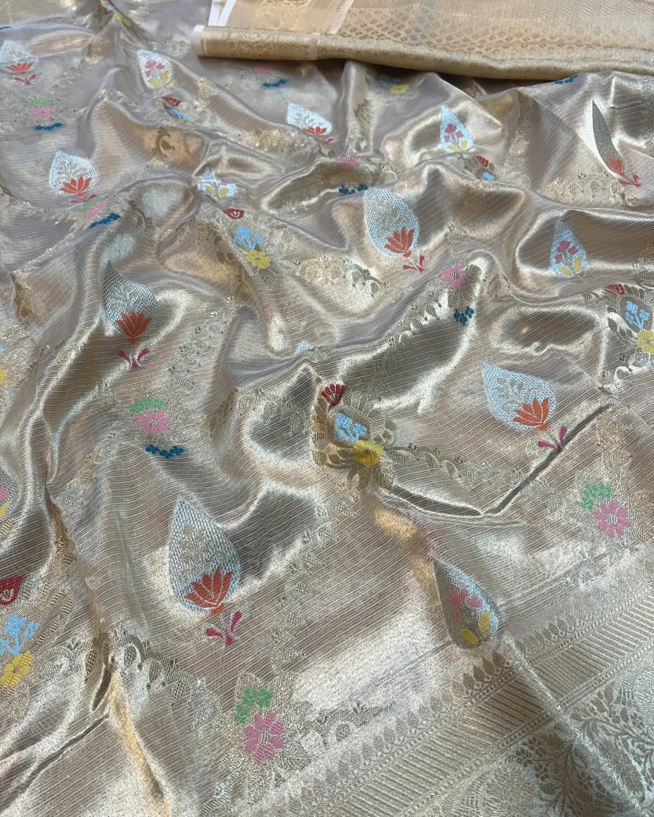 Banarasi pure Tissue Silk Saree chokdi & Meena Buta design - gold