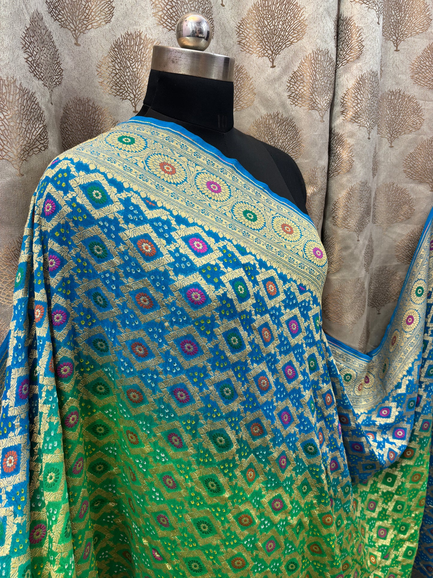 Banarasi Handloom pure Bandhej Georgette saree