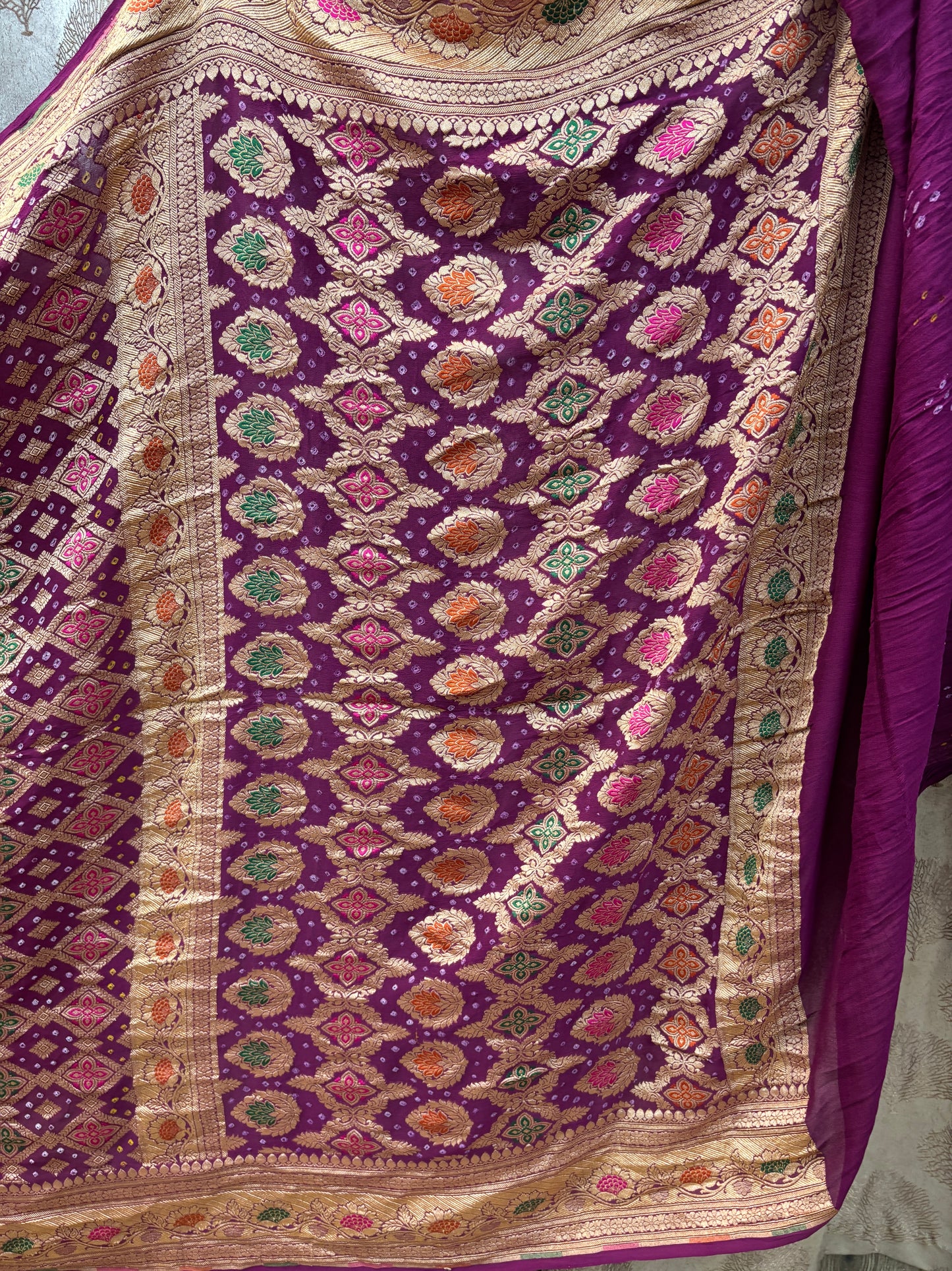 Banarasi Handloom pure Bandhej Georgette saree - Double shad