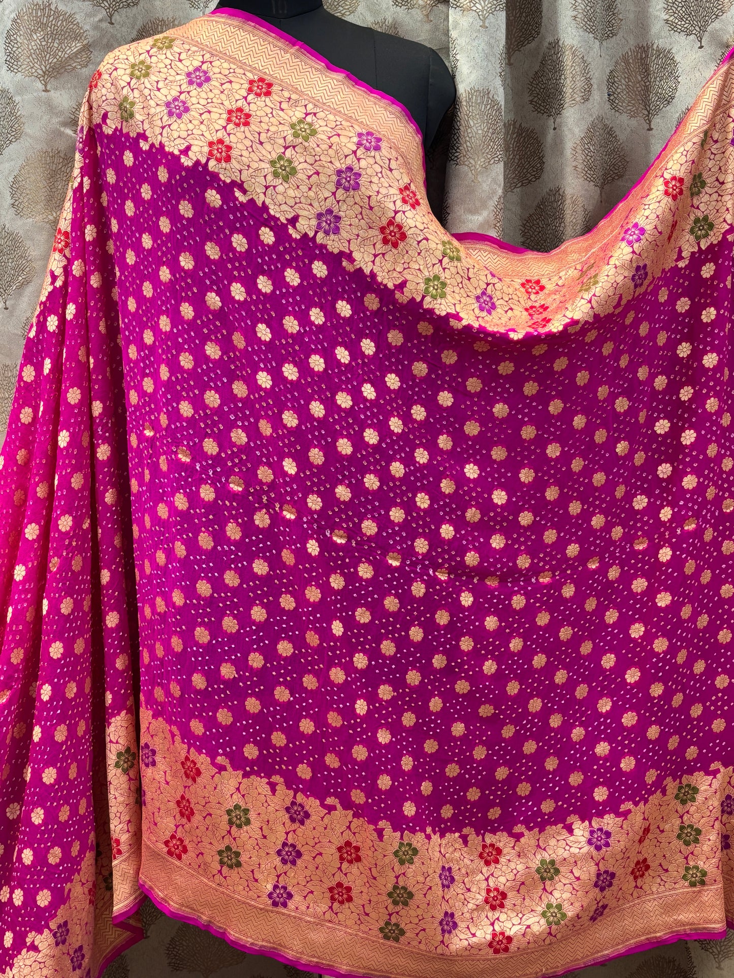 Banarasi Handloom pure Bandhej Georgette saree
