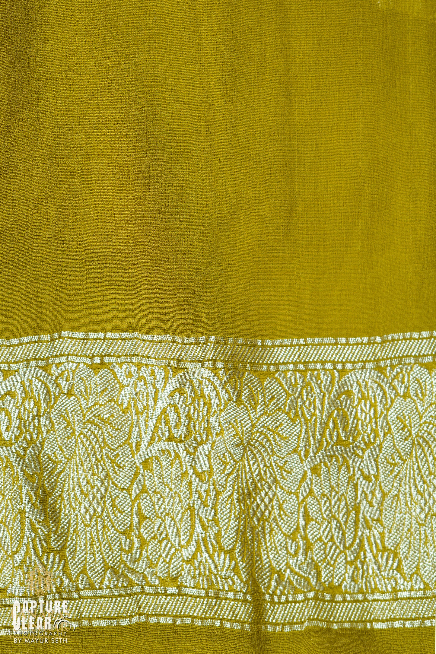 Banarasi Pure Khaddi Georgette silk saree Flower Jaal Pattern