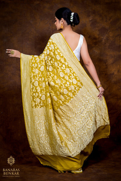 Banarasi Pure Khaddi Georgette silk saree Flower Jaal Pattern