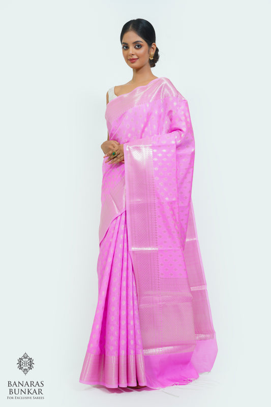 Banarasi semi kataan Tapeta silk saree allover Buti design with equal T