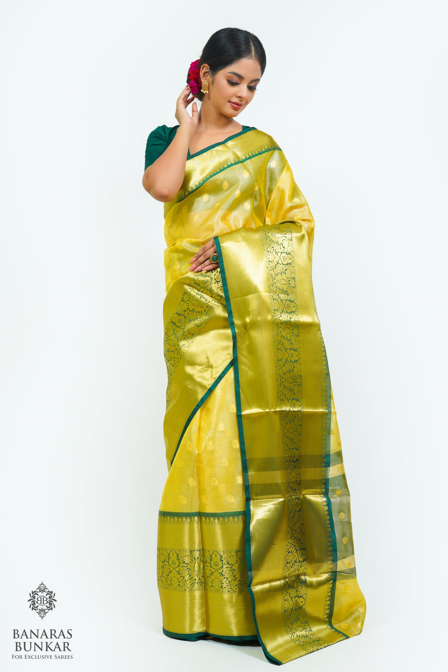 Banarasi Tissue silk saree allover Buti design with contrast skirt Border.
