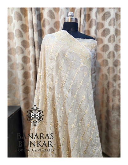 Banarasi Handloom Pure Khaddi Tussar Georgette Saree with Zari Buti & Intricate Border