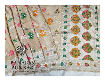 Banarasi Handloom Pure Khaddi Tussar Georgette Saree with Elegant Resham Floral Buta & silver Zari Weaving